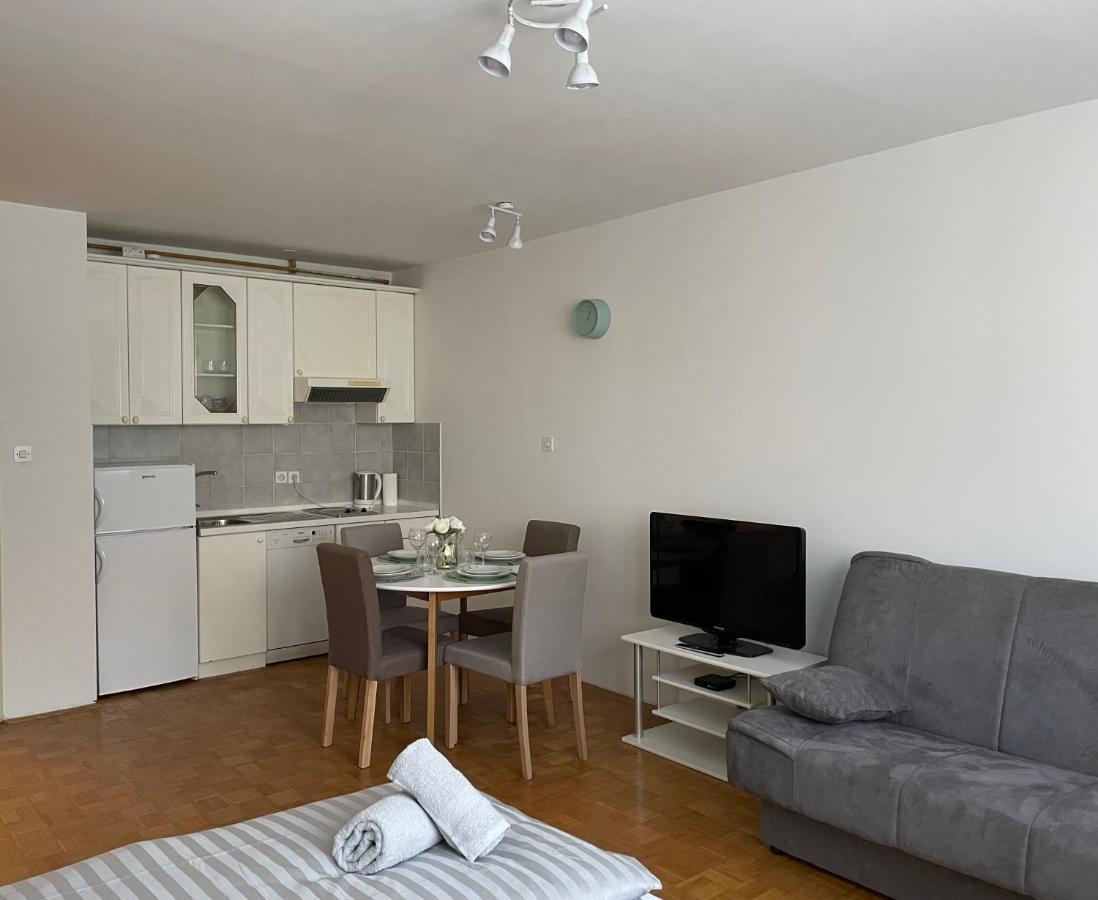 לובליאנה Apartment Green - Grey מראה חיצוני תמונה